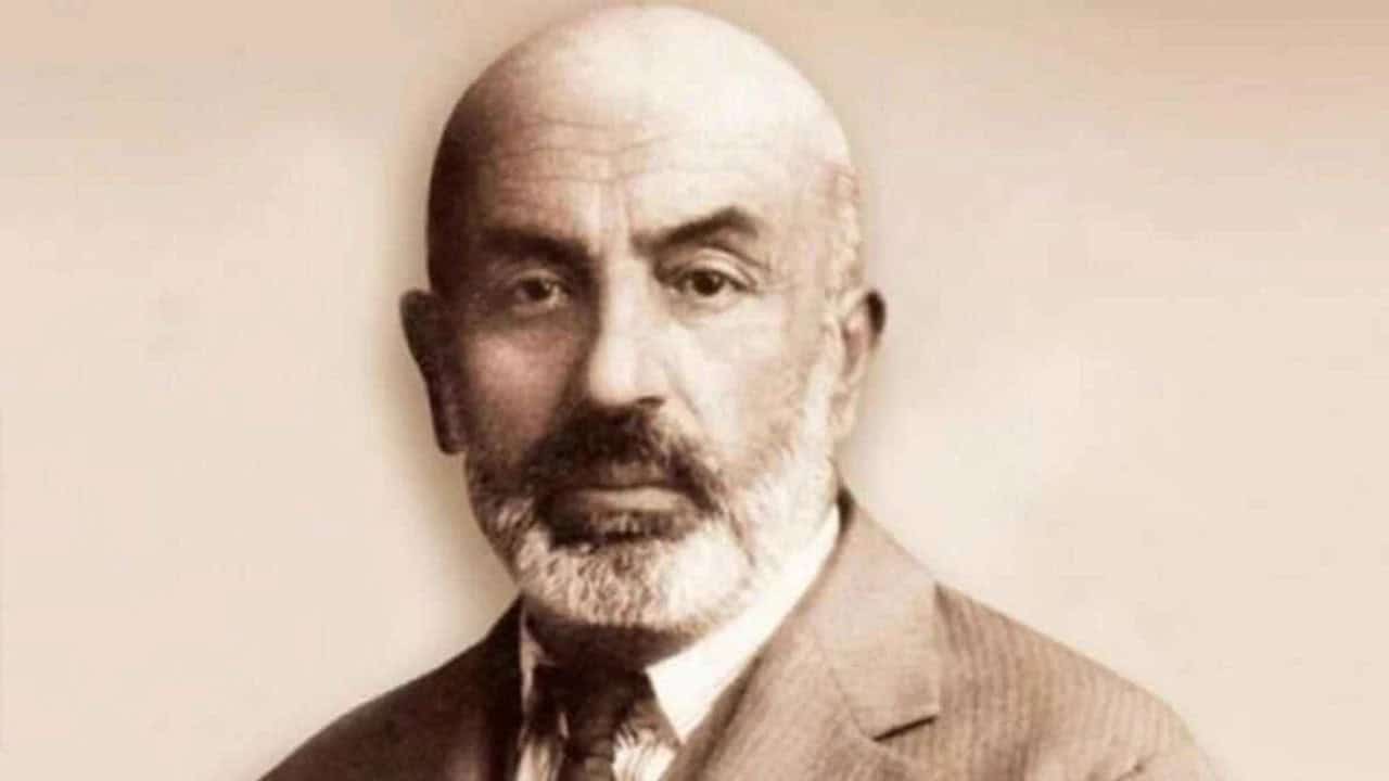 İstiklal Şairi Mehmet Akif Ersoy, vefatının 88. yılında saygıyla anılıyor