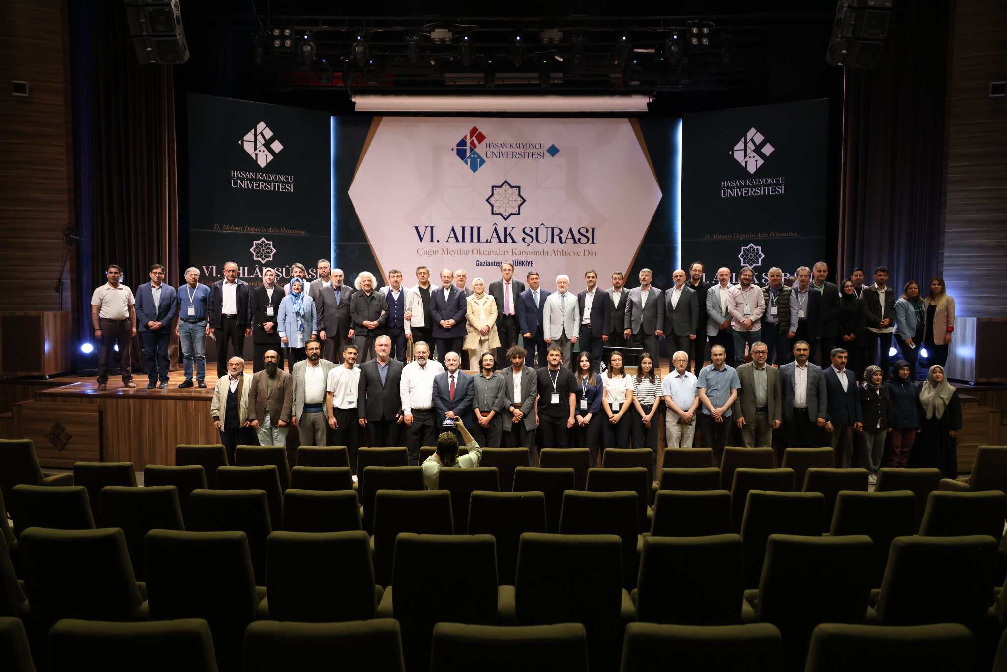 VI. Ahlâk Şûrası Tamamlandı: Hayâ ve Ahlâk — Modern Kaosun Panzehiri, Medeniyetimizin Güvencesi!